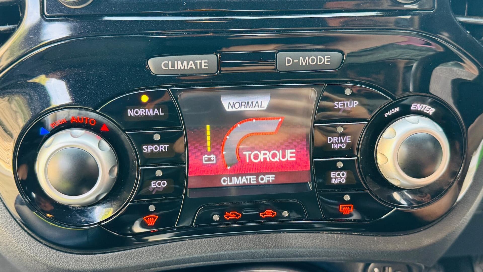 Nissan Juke thumb 33
