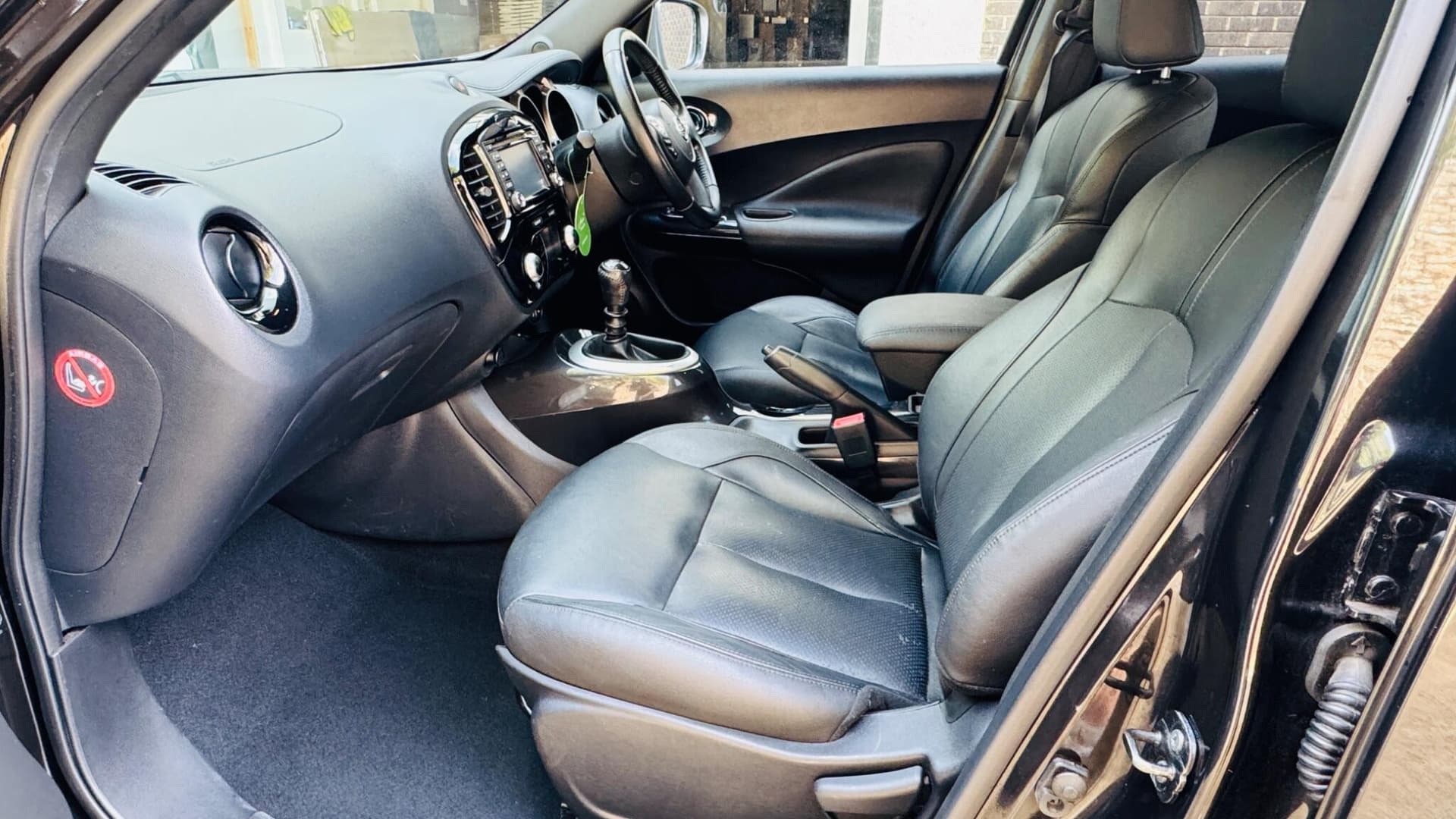 Nissan Juke thumb 46