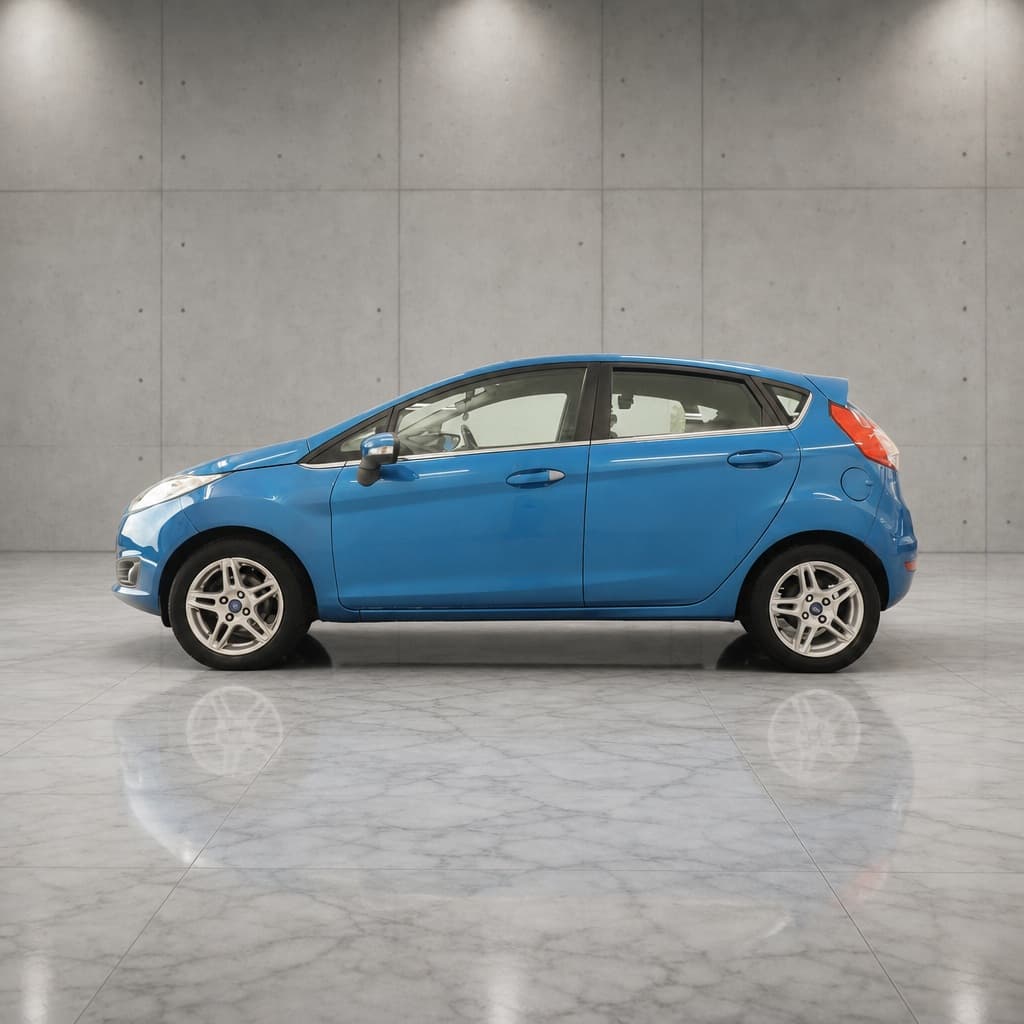 Ford Fiesta thumb 3