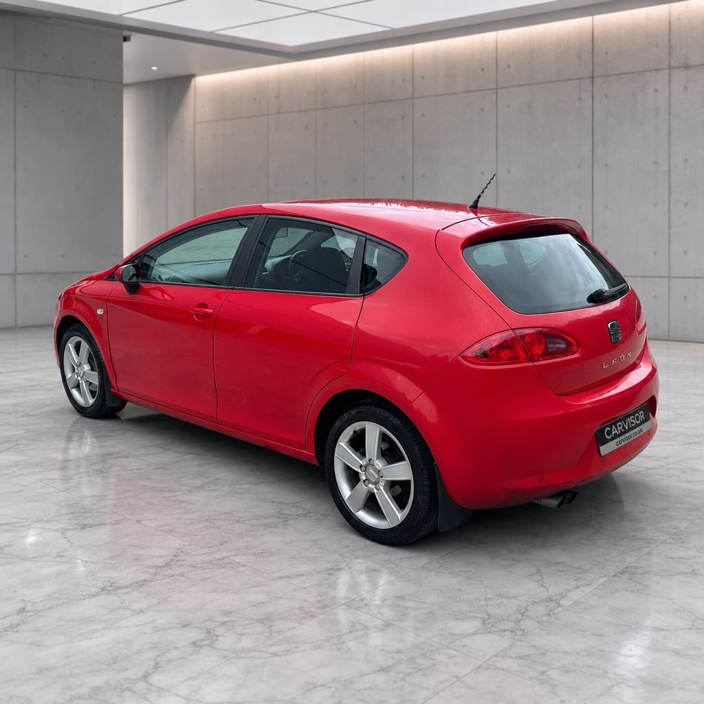 SEAT Leon thumb 6