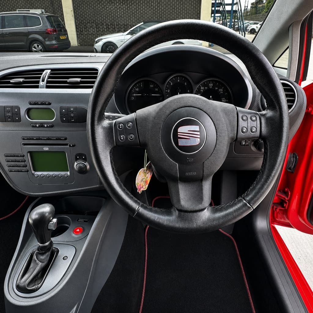 SEAT Leon thumb 11