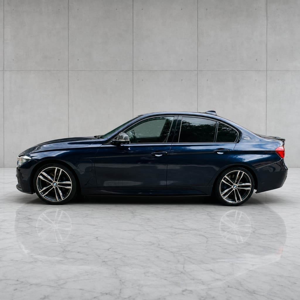 BMW 3 Series thumb 11