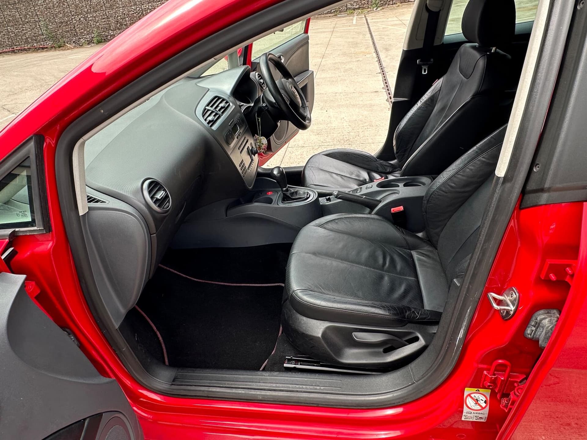 SEAT Leon thumb 16